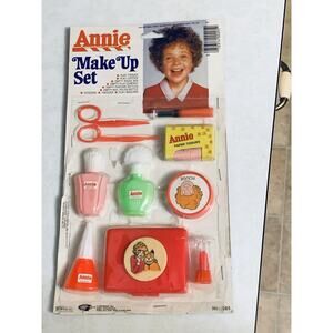 Annie Rare Vintage Toy Make Up Set 1981 Gordy Sealed